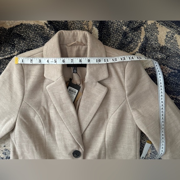 🆕 Vero Moda | Elegant Sand Women's Long Coat with Buttons and Pockets - Picture 10 of 12